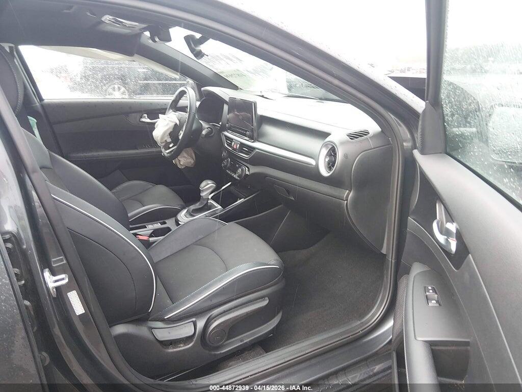 3KPF54AD1PE642815 2023 KIA FORTE photo no. 5