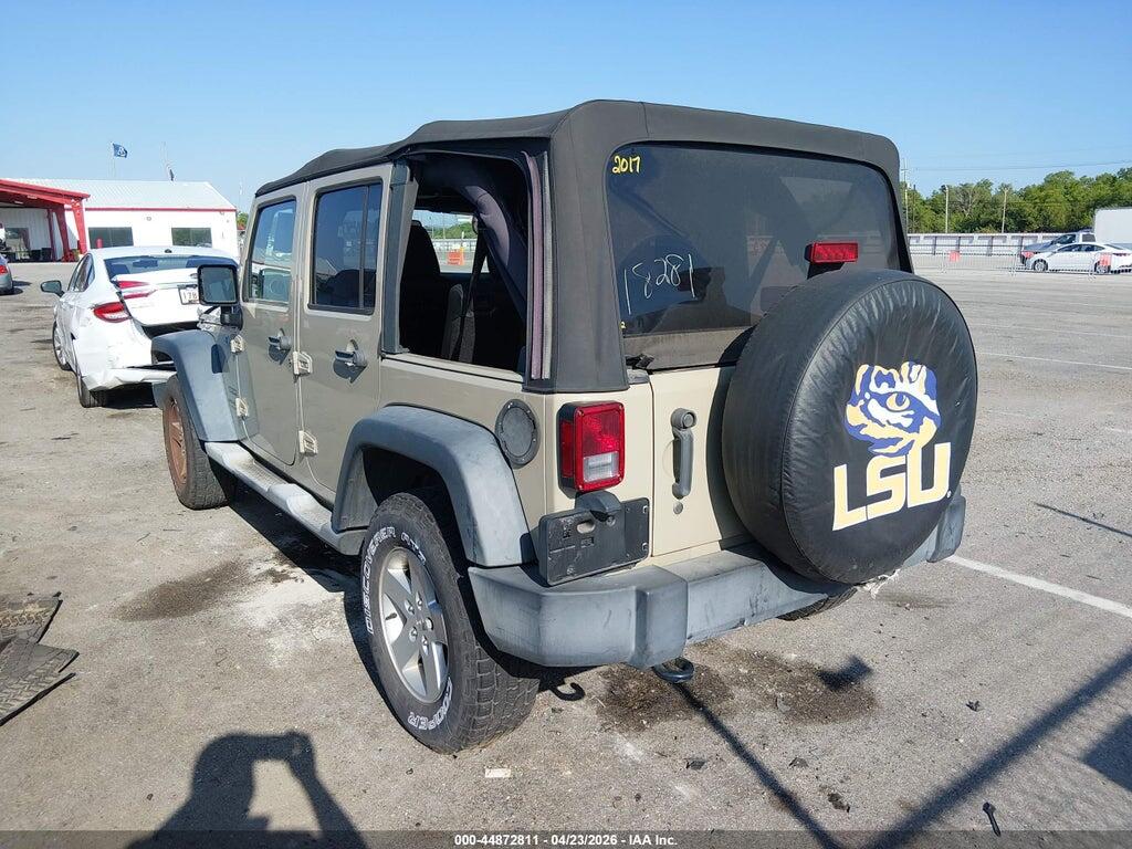 1C4BJWDG0HL690195 2017 JEEP WRANGLER UNLIMITED photo no. 3