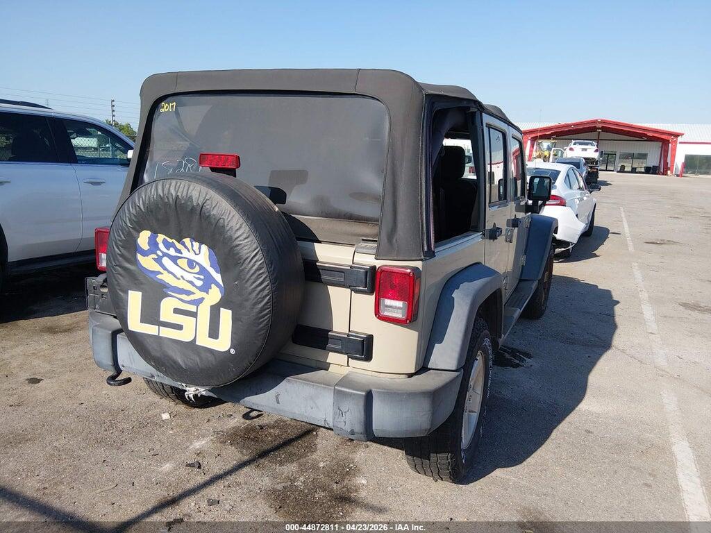 1C4BJWDG0HL690195 2017 JEEP WRANGLER UNLIMITED photo no. 4