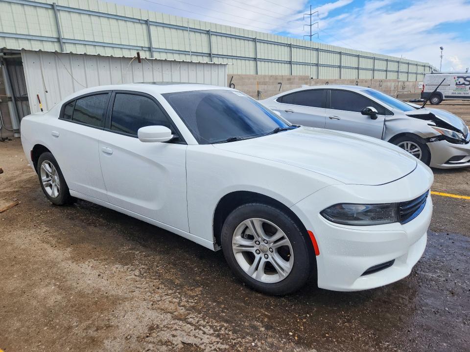 2022 DODGE CHARGER SXT — Фото 4 из 12