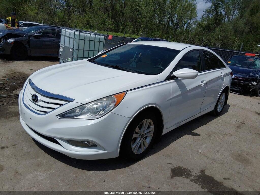 5NPEB4AC6DH755551 2013 HYUNDAI SONATA photo no. 2