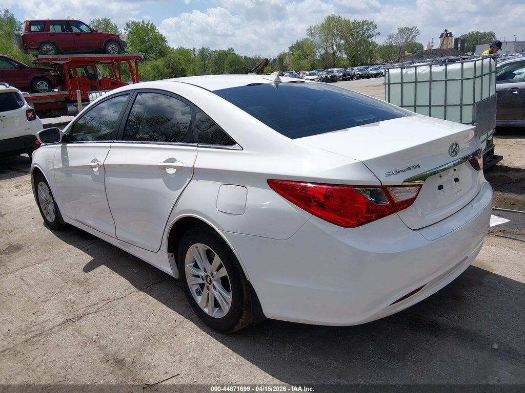 5NPEB4AC6DH755551 2013 HYUNDAI SONATA photo no. 3