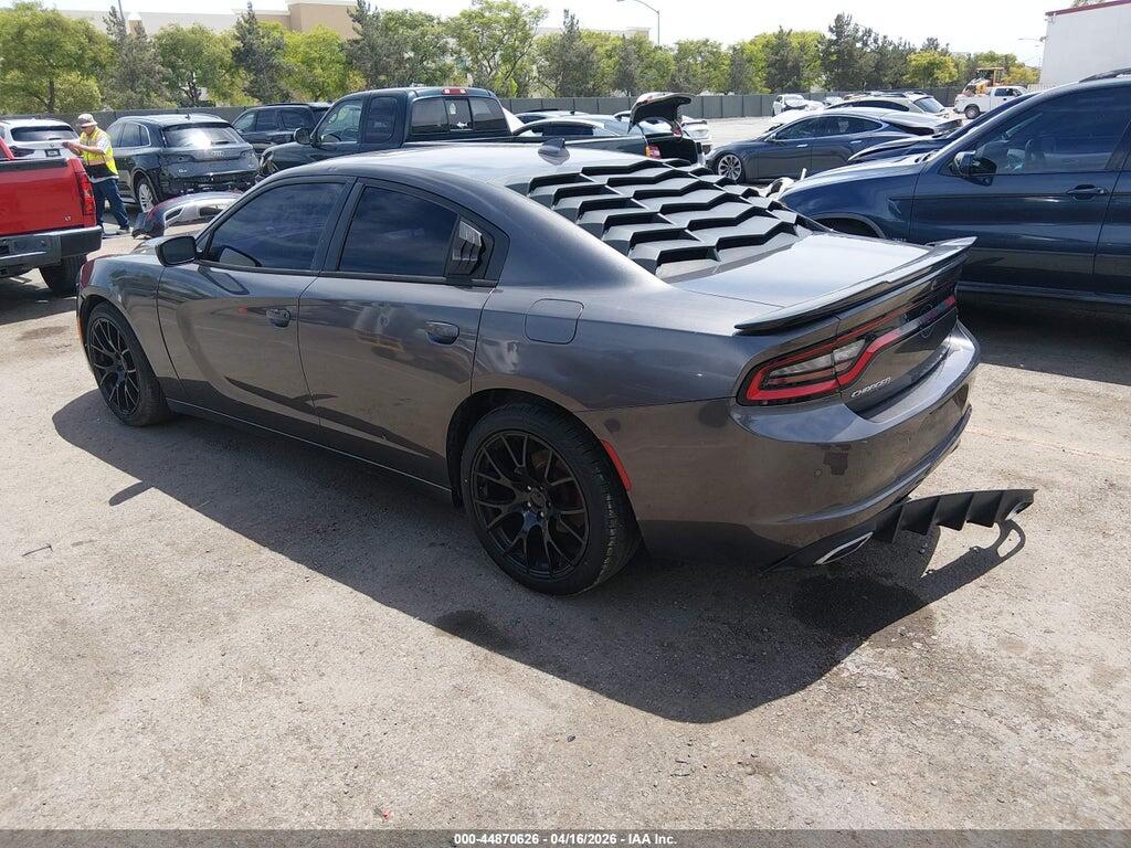 2C3CDXHG0FH867063 2015 DODGE CHARGER photo no. 3