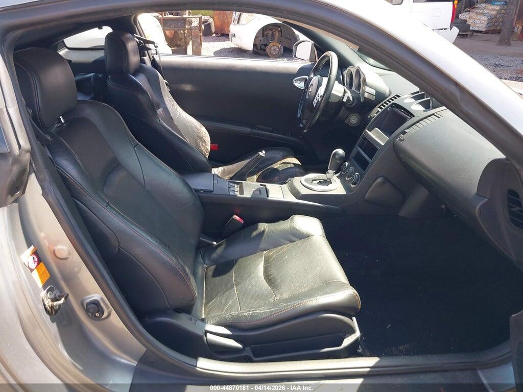 JN1AZ34E55M654934 2005 NISSAN 350Z photo no. 5