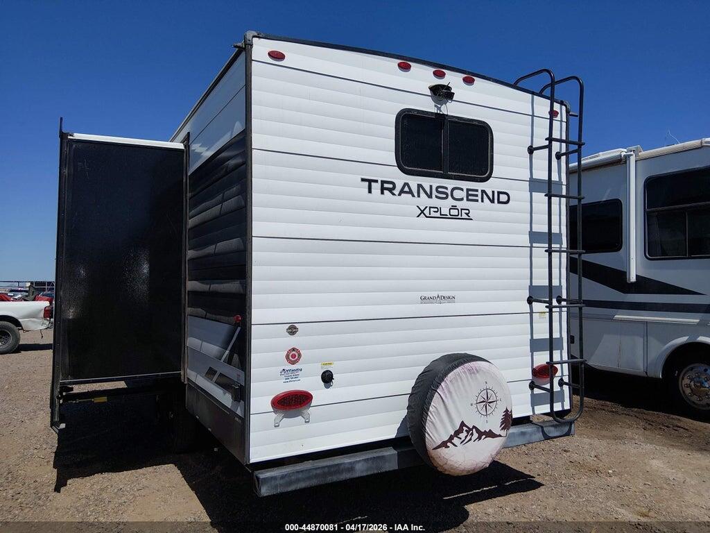 573TT2721N8823612 2022 GRAND DESIGN TRANSCEND XPLOR 221R photo no. 3