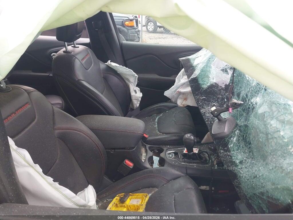 1C4PJMBX8KD246111 2019 JEEP CHEROKEE photo no. 5