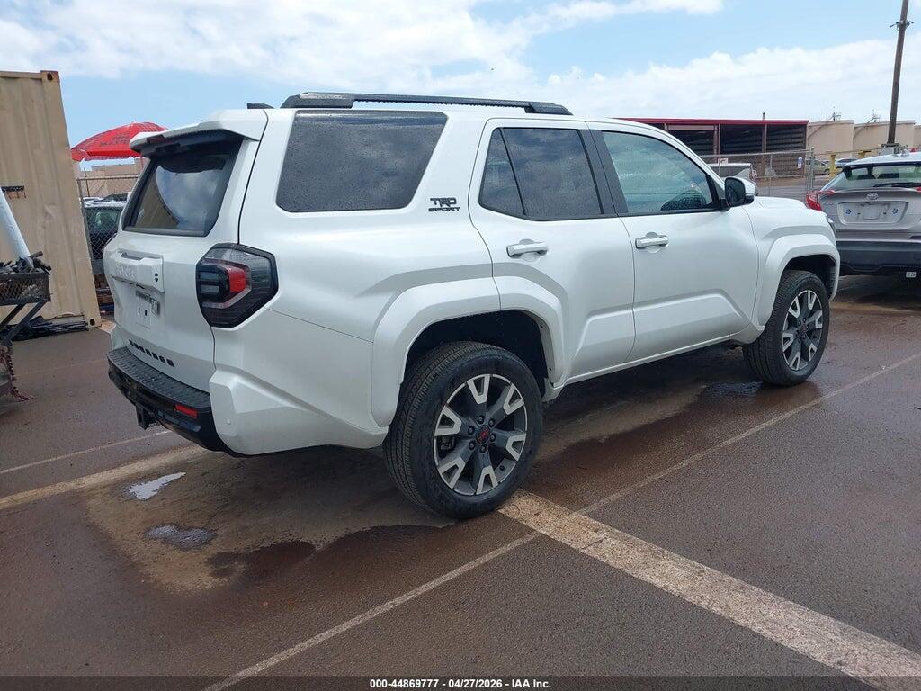 JTEVA5BR4S5022175 2025 TOYOTA 4RUNNER photo no. 4