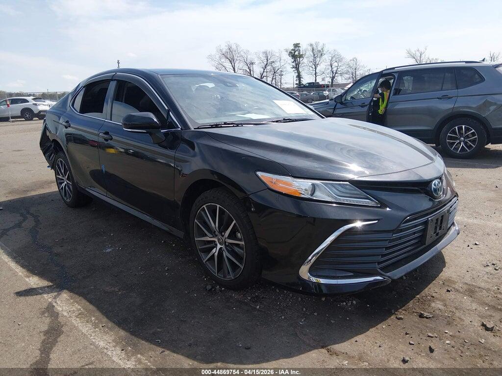 4T1F31AK2NU573954 2022 TOYOTA CAMRY photo no. 1