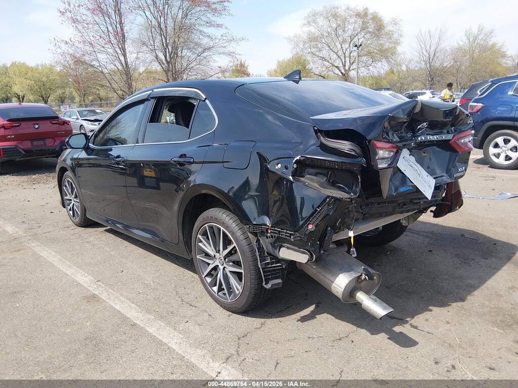 4T1F31AK2NU573954 2022 TOYOTA CAMRY photo no. 3