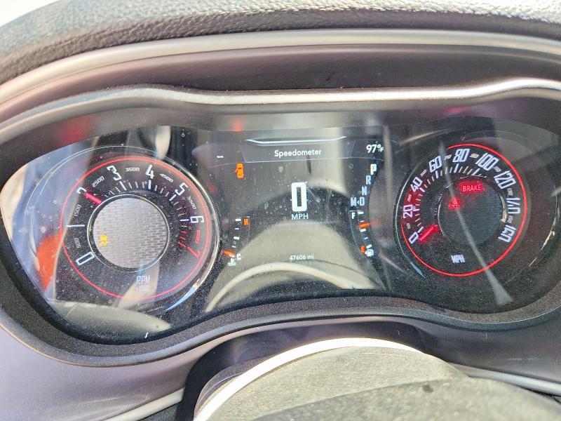 2022 DODGE CHALLENGER GT — Фото 9 из 12