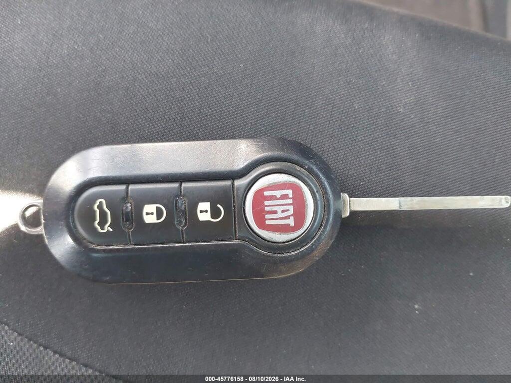 ZFBCFADH7FZ031755 2015 FIAT 500L photo no. 11