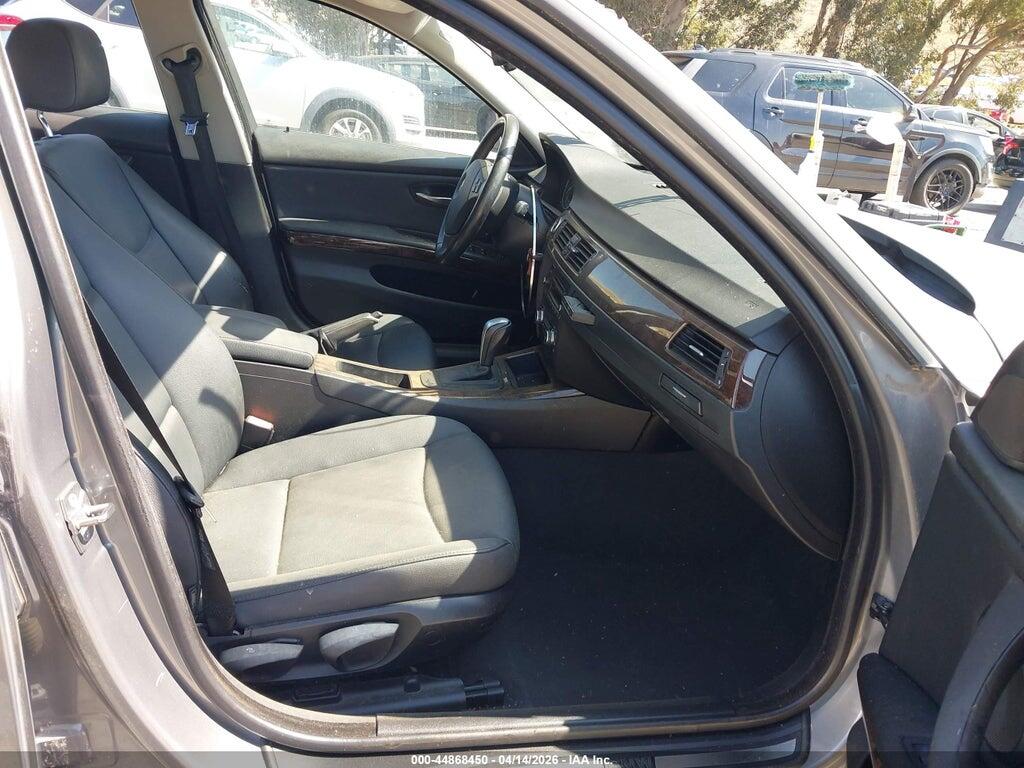 WBAPH53589A438409 2009 BMW 328I photo no. 5