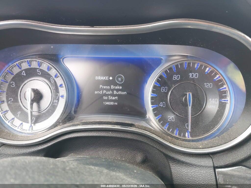 2C3CCAAG1KH663926 2019 CHRYSLER 300 photo no. 7