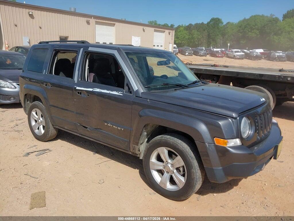 1C4NJRFB0FD257421 2015 JEEP PATRIOT photo no. 1