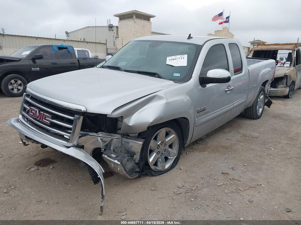 1GTR1VE08DZ394567 2013 GMC SIERRA 1500 photo no. 2