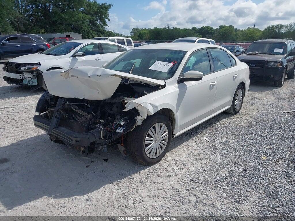 1VWAP7A31EC026689 2014 VOLKSWAGEN PASSAT photo no. 2