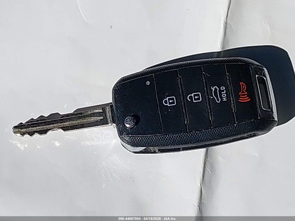 KNAFX4A62G5552058 2016 KIA FORTE photo no. 11