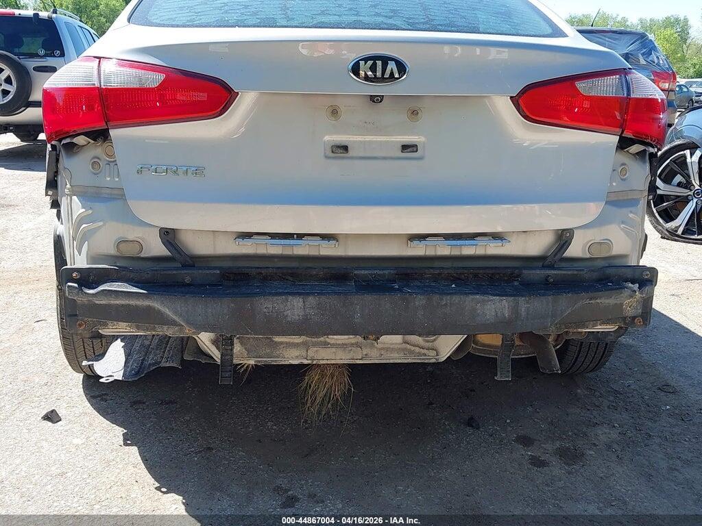 KNAFX4A62G5552058 2016 KIA FORTE photo no. 6