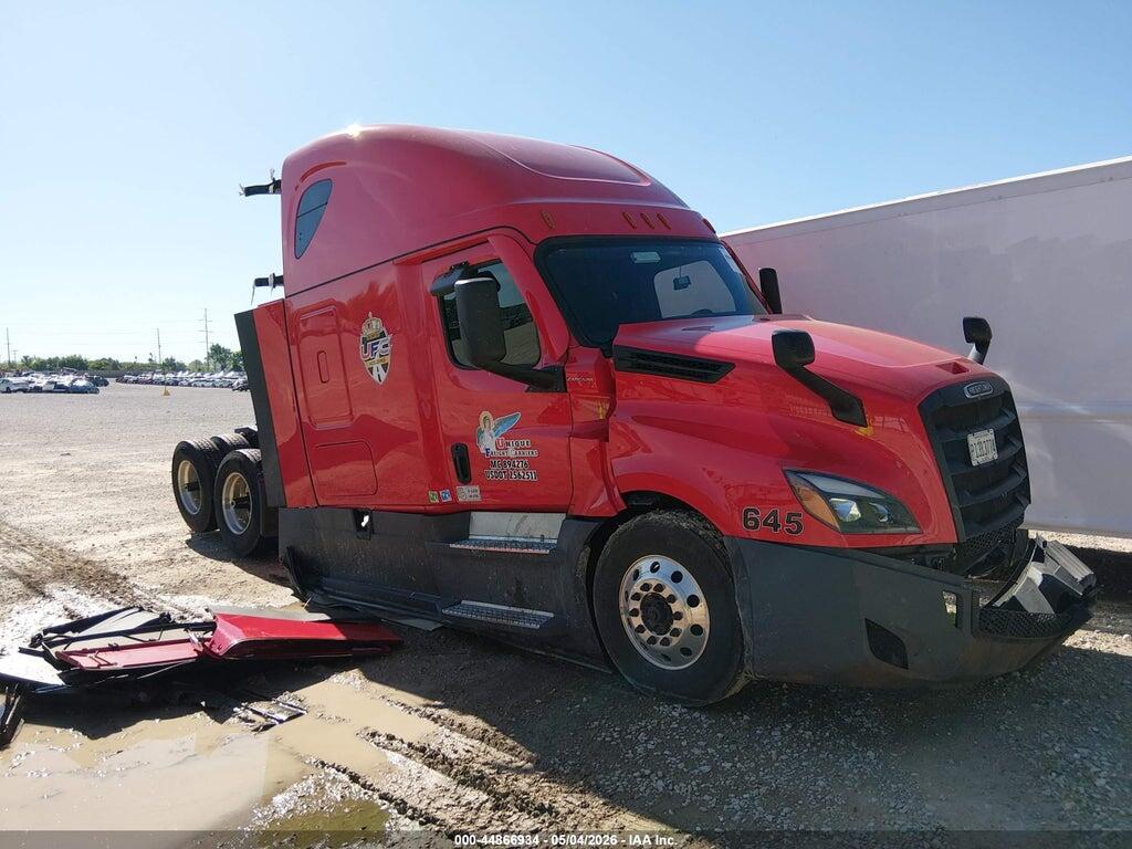 3AKJHHDR3TSWS5853 2026 FREIGHTLINER NEW CASCADIA 126 photo no. 2
