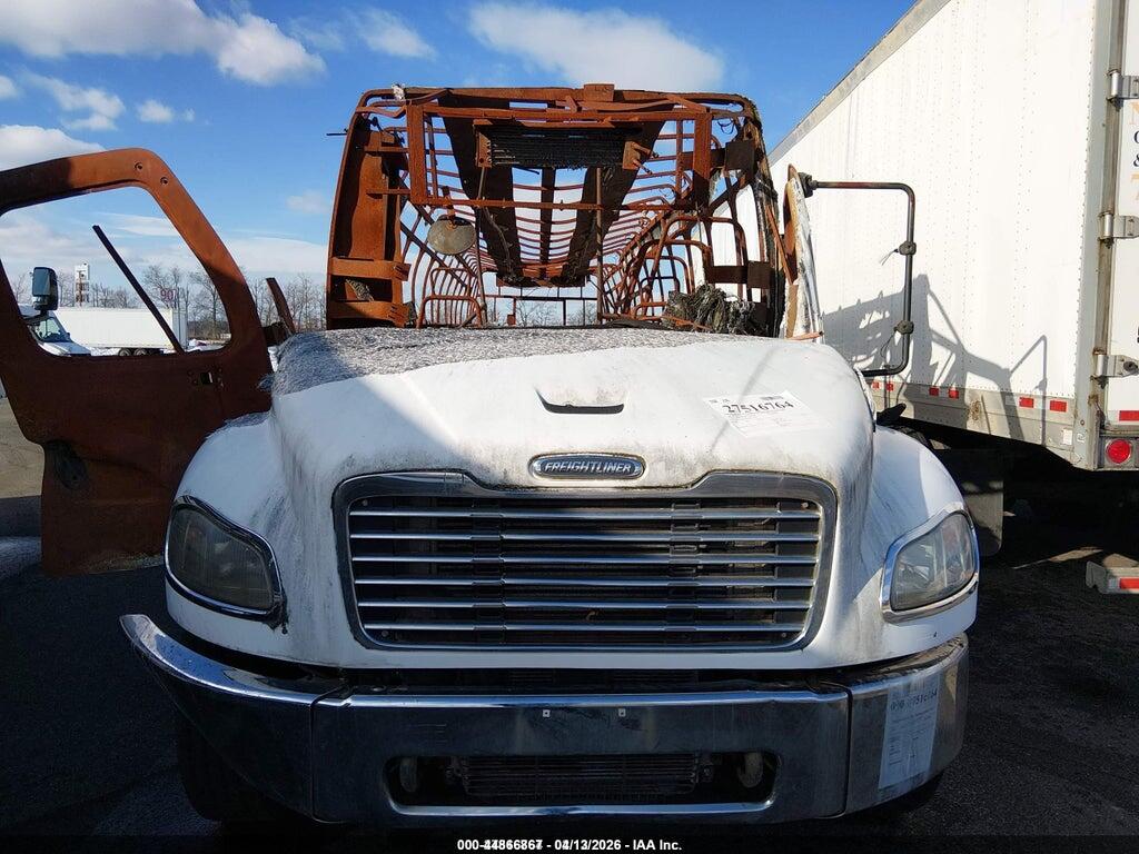 4UZADSDT9GCHK5659 2016 FREIGHTLINER CHASSIS photo no. 12
