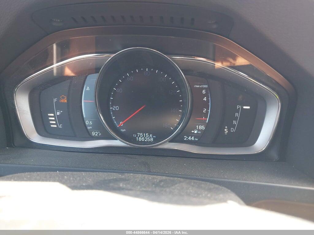 YV140MEK3F1222032 2015 VOLVO V60 photo no. 7