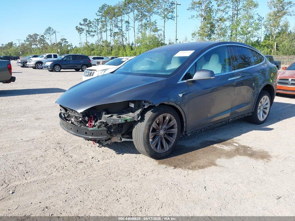 5YJXCAE20JF101564 2018 TESLA MODEL X photo no. 2