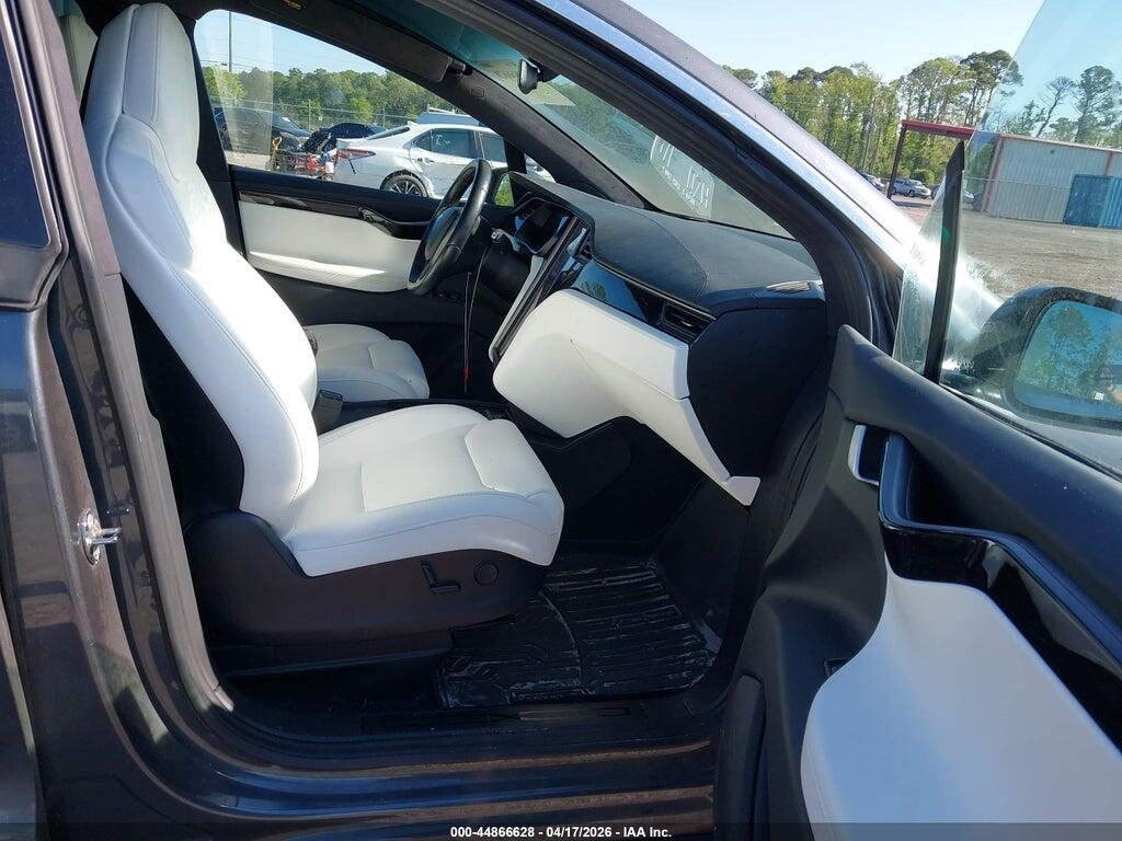 5YJXCAE20JF101564 2018 TESLA MODEL X photo no. 5