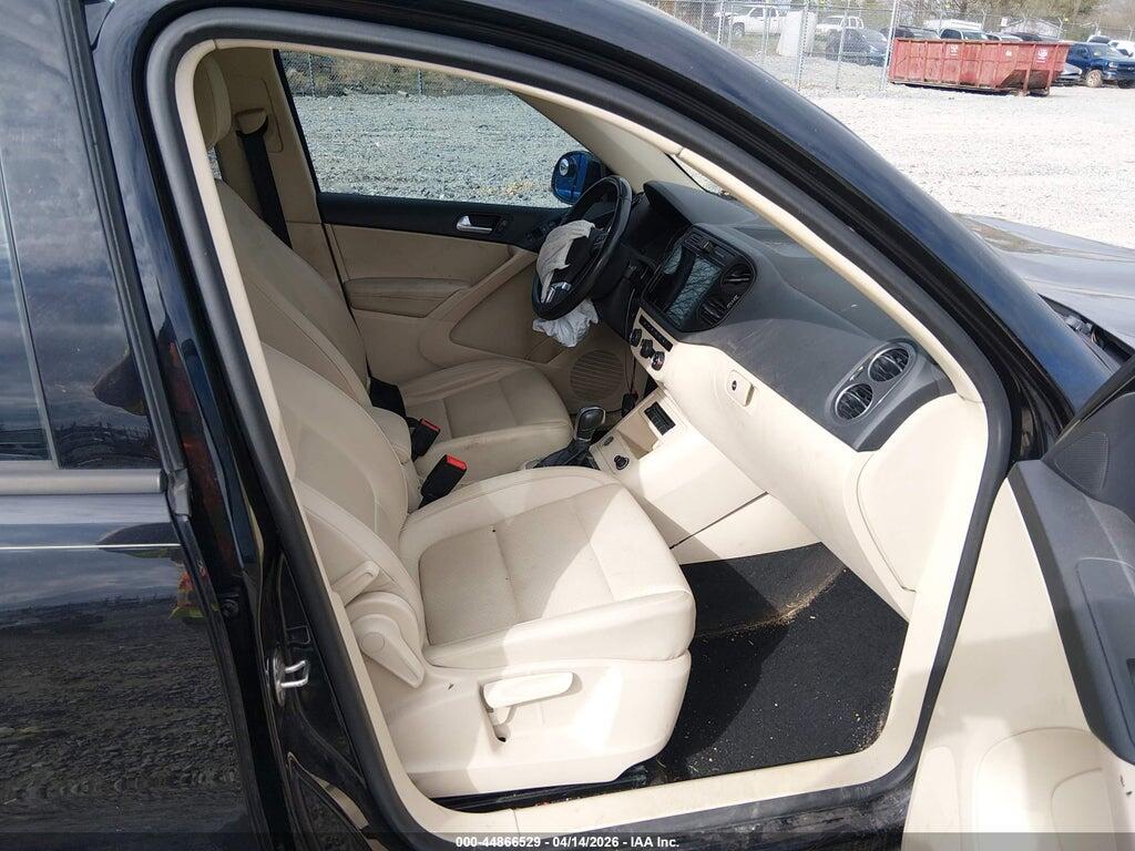 WVGAV7AX3GK000076 2016 VOLKSWAGEN TIGUAN photo no. 5