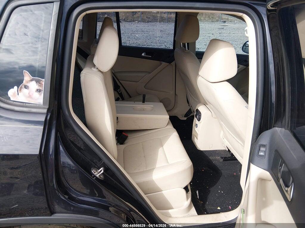 WVGAV7AX3GK000076 2016 VOLKSWAGEN TIGUAN photo no. 8