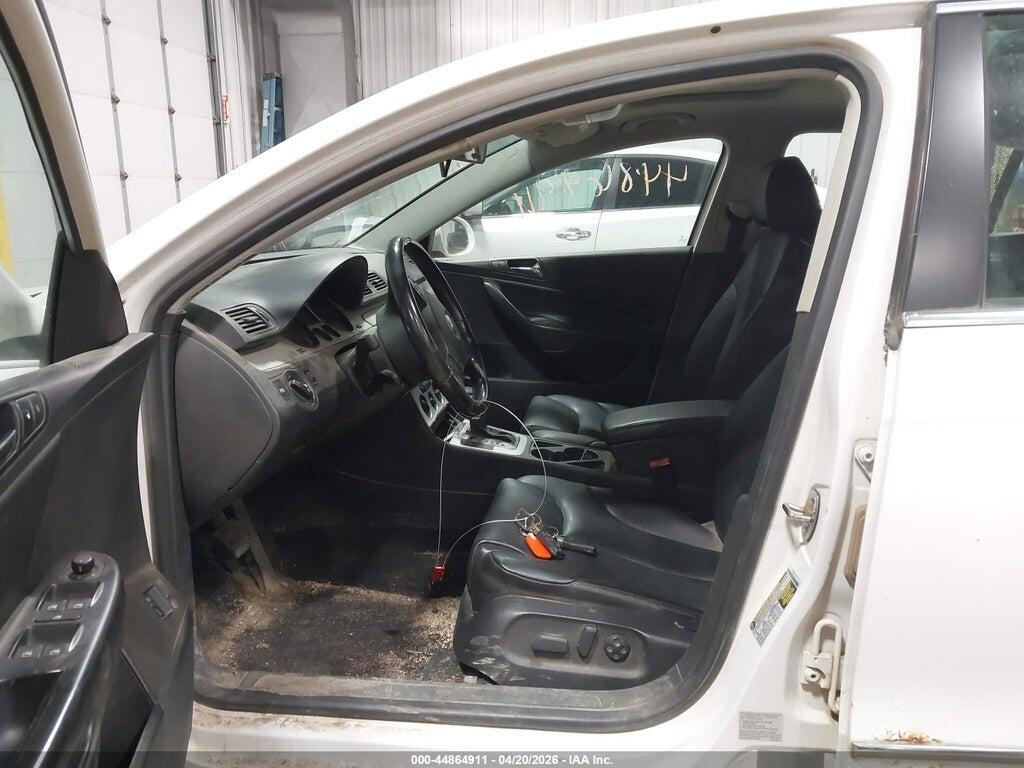 WVWAK73C28E124959 2008 VOLKSWAGEN PASSAT photo no. 5