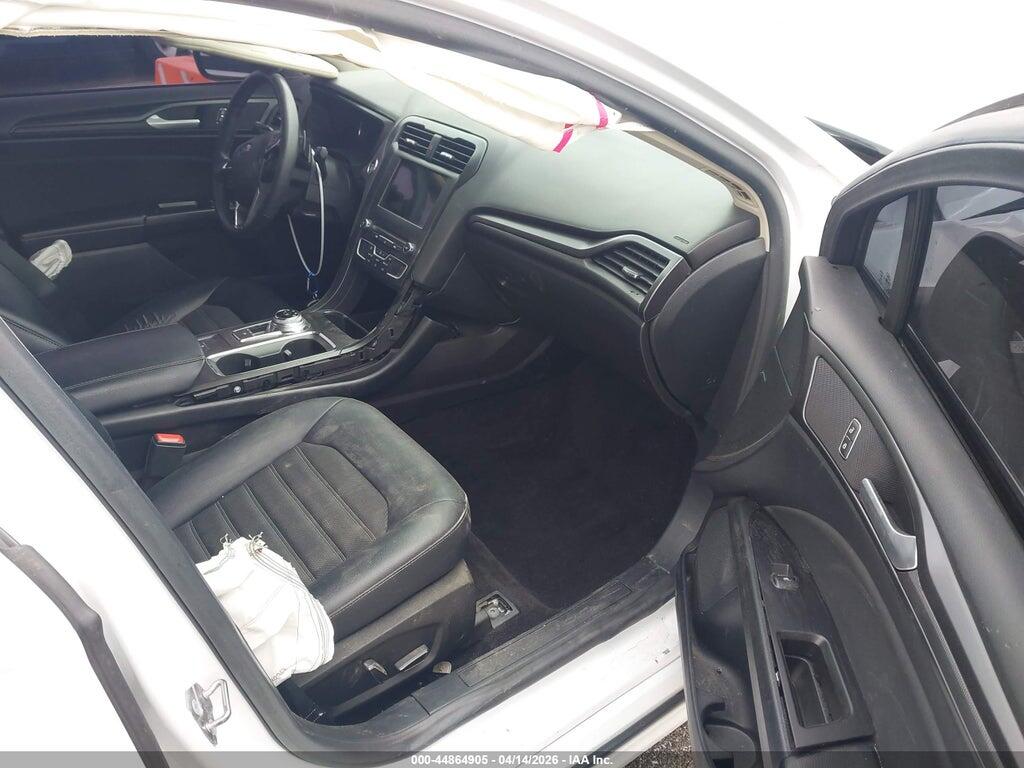 3FA6P0HD6JR239279 2018 FORD FUSION photo no. 5