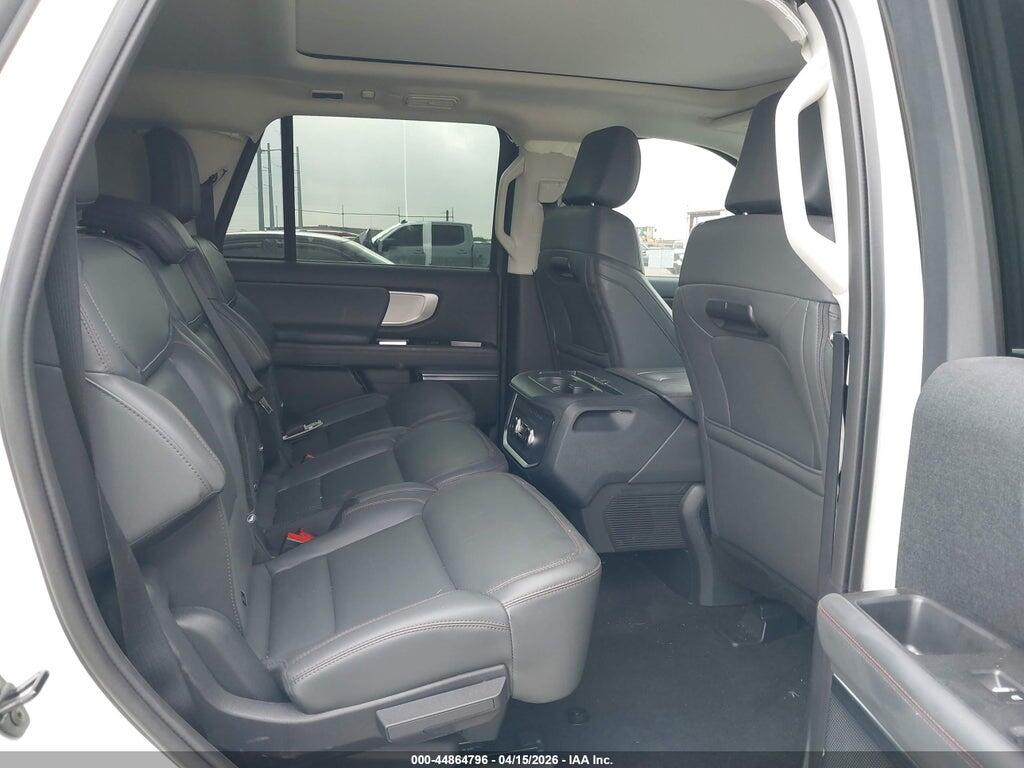 1FMJU1H8XSEA76724 2025 FORD EXPEDITION photo no. 8