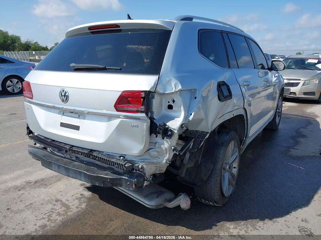 1V2FR2CA3JC562988 2018 VOLKSWAGEN ATLAS photo no. 4