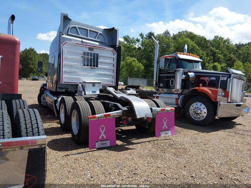 1XPBDP9X2JD364158 2018 PETERBILT 579 photo no. 3