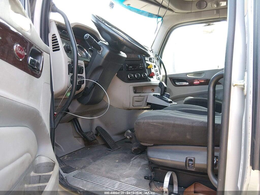 1XPBDP9X2JD364158 2018 PETERBILT 579 photo no. 7
