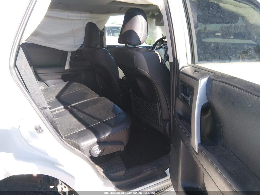 JTEBU5JR5K5678347 2019 TOYOTA 4RUNNER photo no. 8