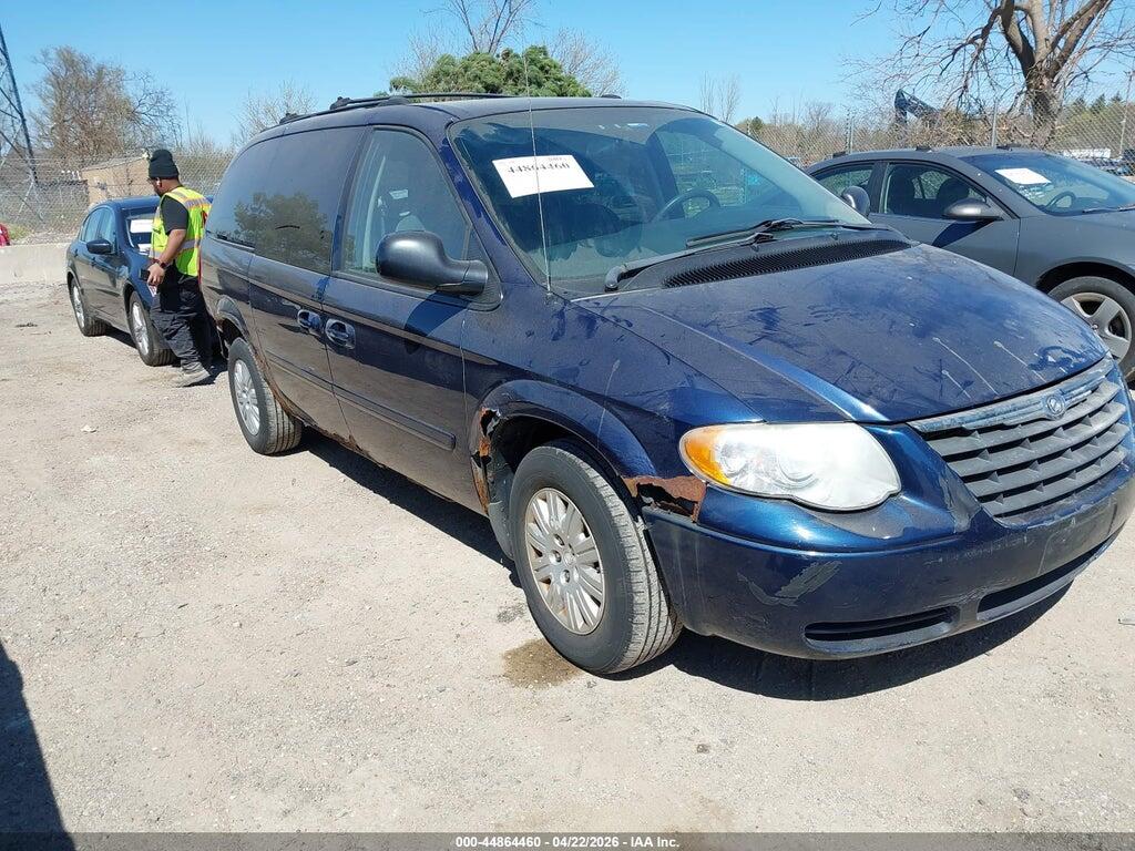 2C8GP44R05R217733 2005 CHRYSLER TOWN & COUNTRY photo no. 1