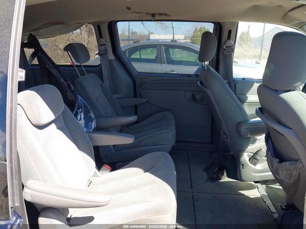 2C8GP44R05R217733 2005 CHRYSLER TOWN & COUNTRY photo no. 8