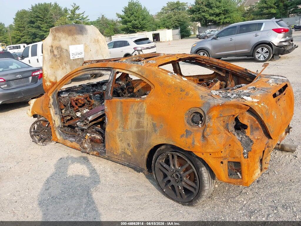JTKDE167150027348 2005 SCION TC photo no. 6