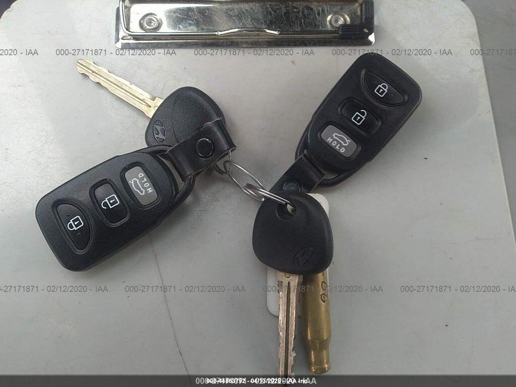 5NPDH4AE3GH661322 2016 HYUNDAI ELANTRA photo no. 11
