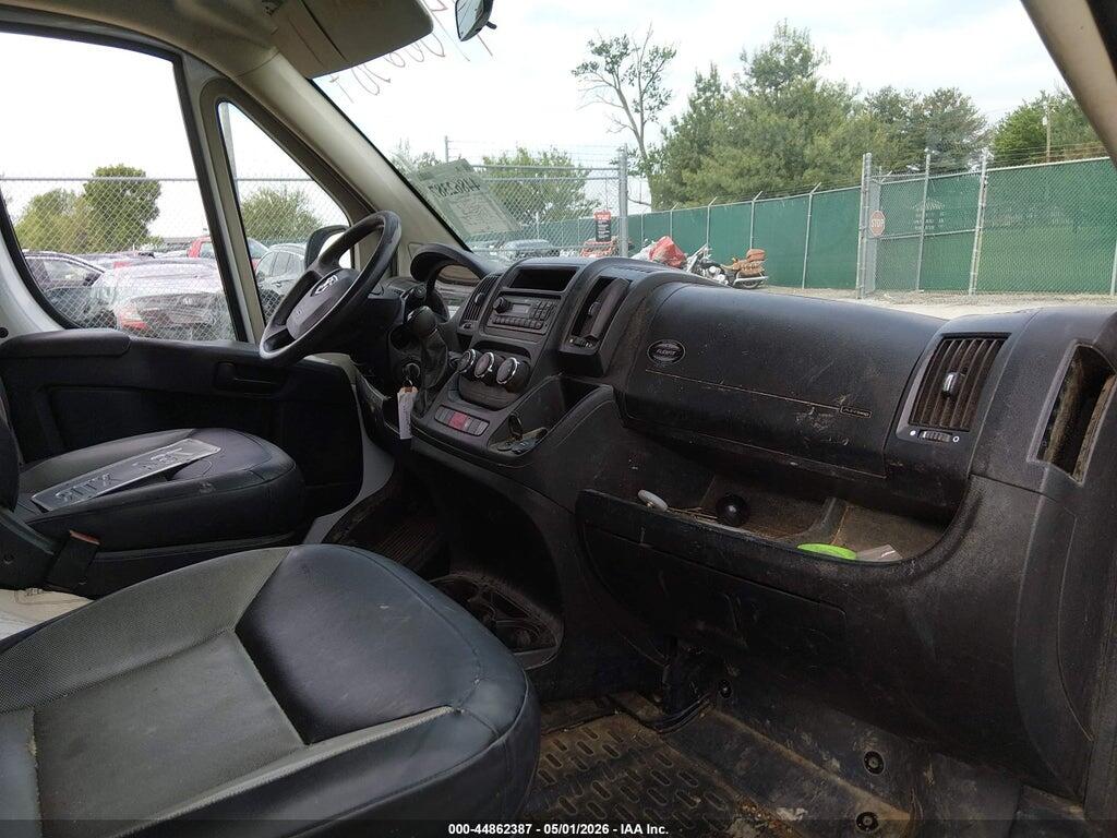 3C6TRVAG3HE513474 2017 RAM PROMASTER 1500 photo no. 5