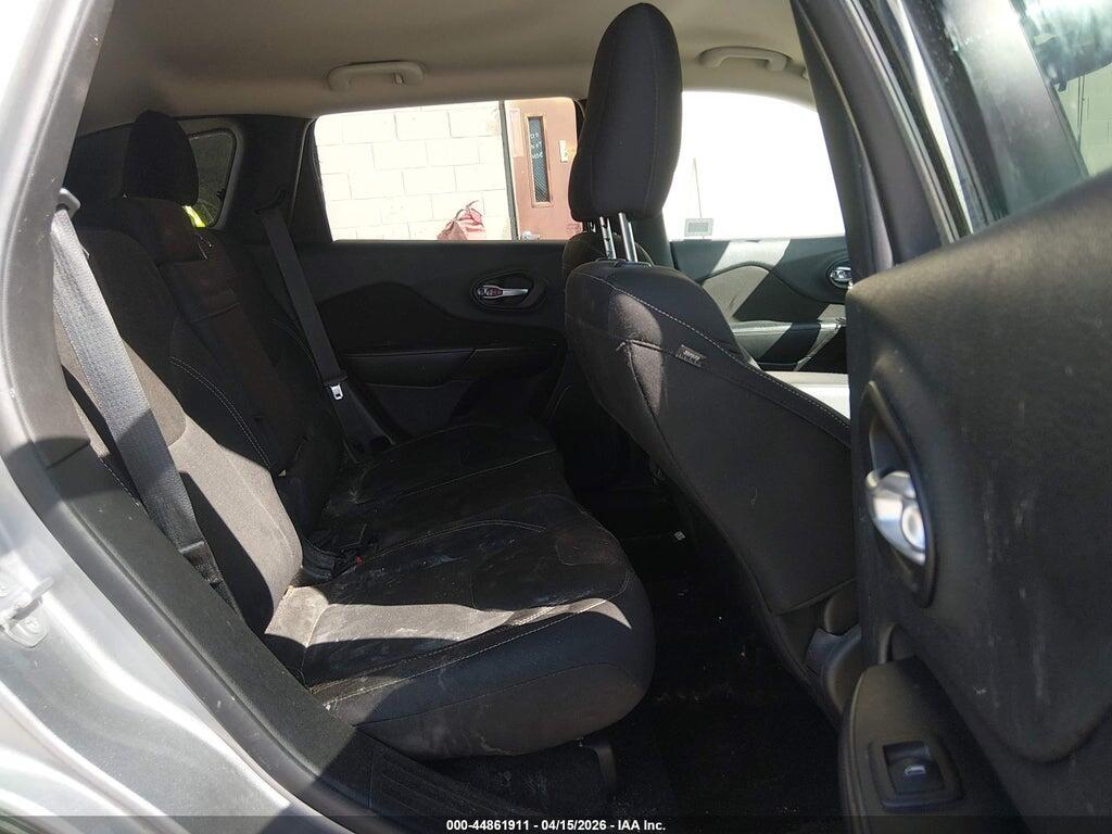 1C4PJMCB2FW697502 2015 JEEP CHEROKEE photo no. 8