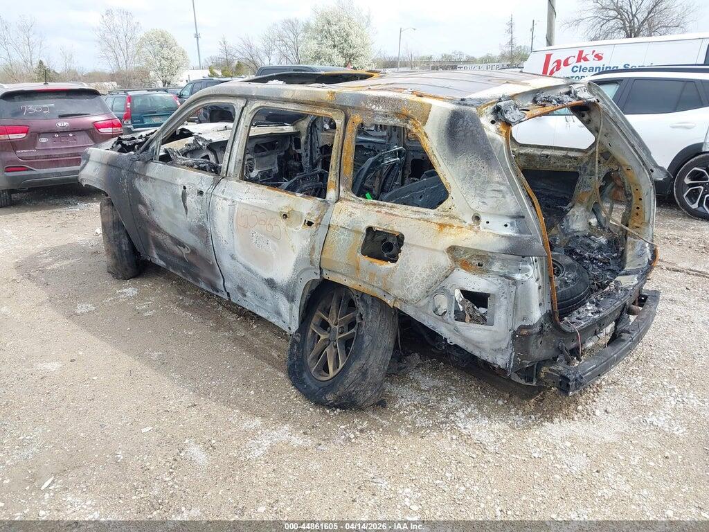 1C4RJHAG4PC548493 2023 JEEP GRAND CHEROKEE photo no. 3