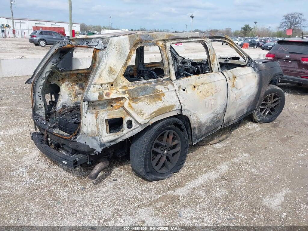 1C4RJHAG4PC548493 2023 JEEP GRAND CHEROKEE photo no. 4