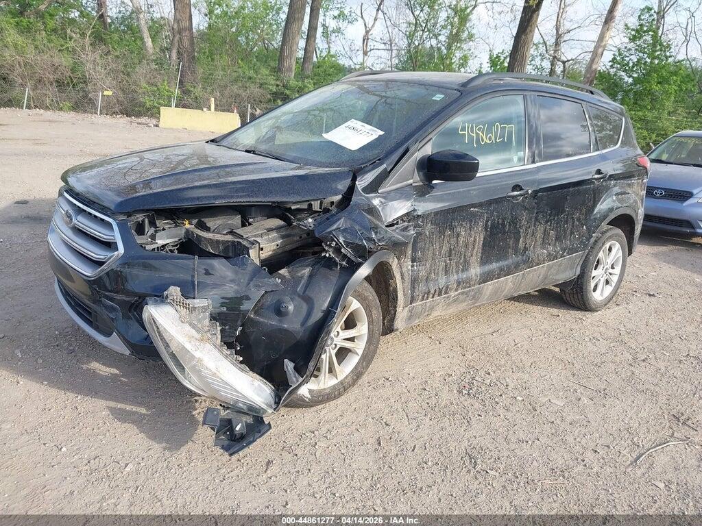 1FMCU0GD1HUB77389 2017 FORD ESCAPE photo no. 2
