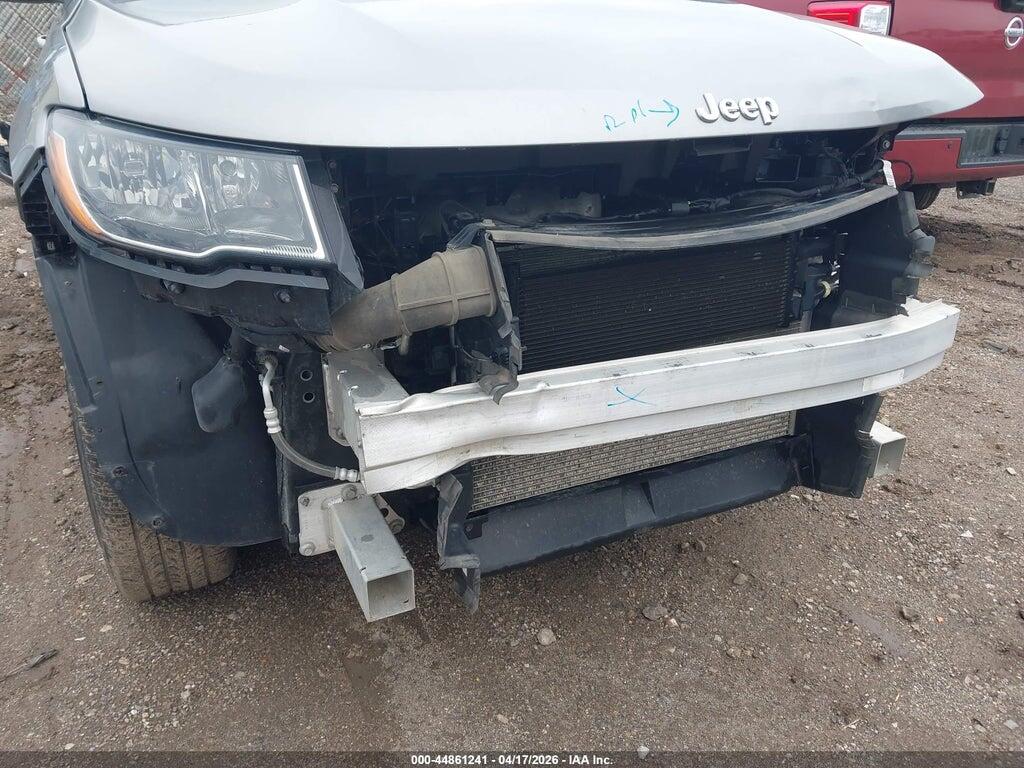 3C4NJDCB0LT223718 2020 JEEP COMPASS photo no. 6