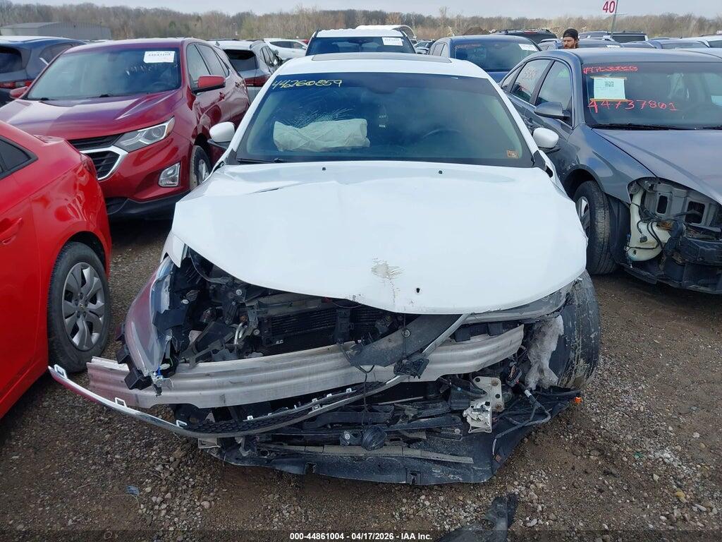 1C3CCCCG6GN185543 2016 CHRYSLER 200 photo no. 12