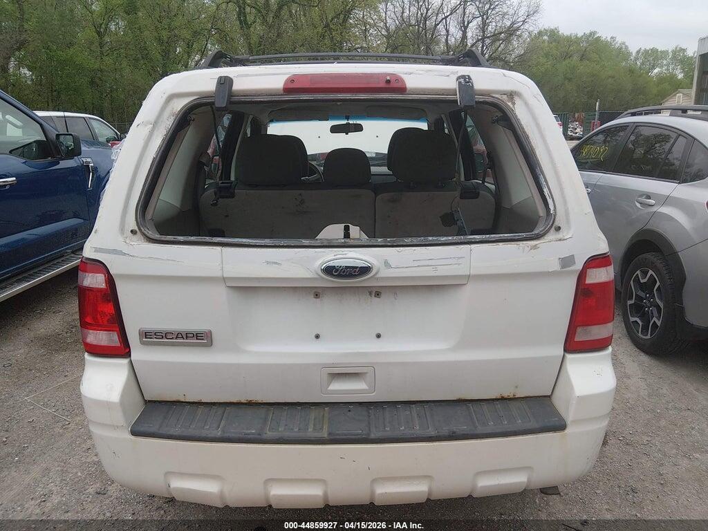 1FMCU9C74BKA27588 2011 FORD ESCAPE photo no. 6
