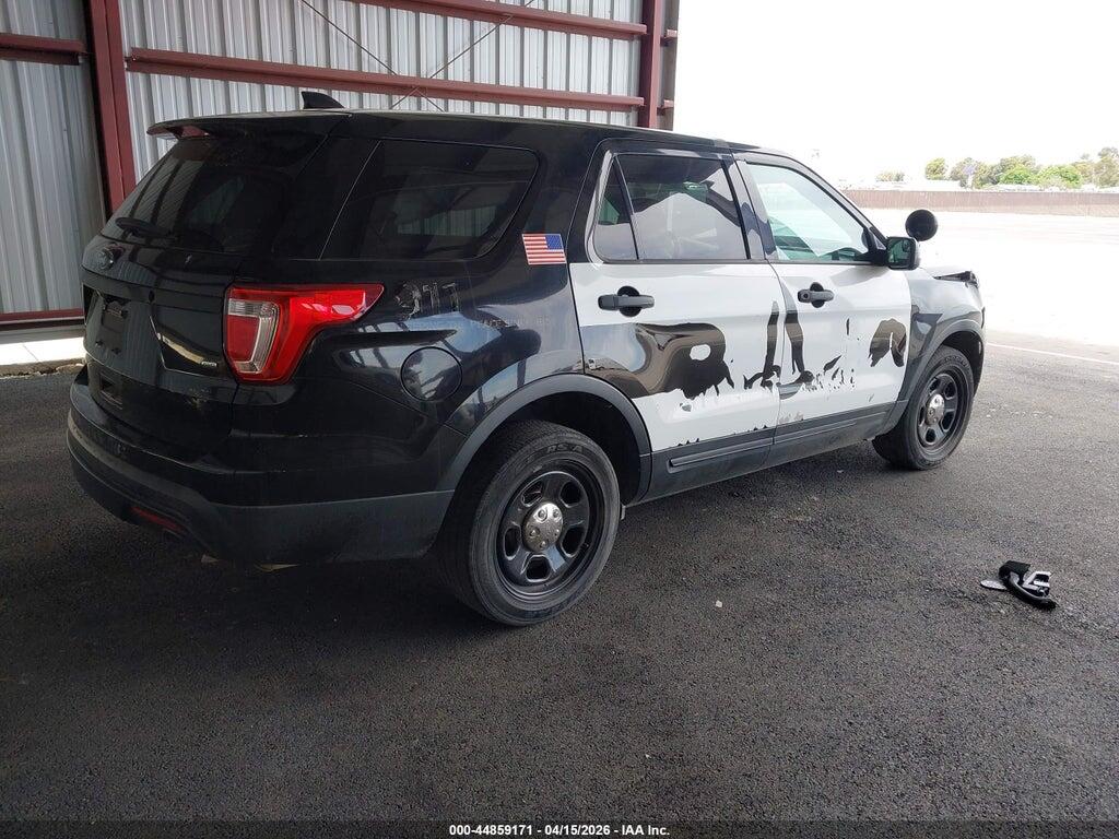 1FM5K8AR5HGD92533 2017 FORD UTILITY POLICE INTERCEPTOR photo no. 4