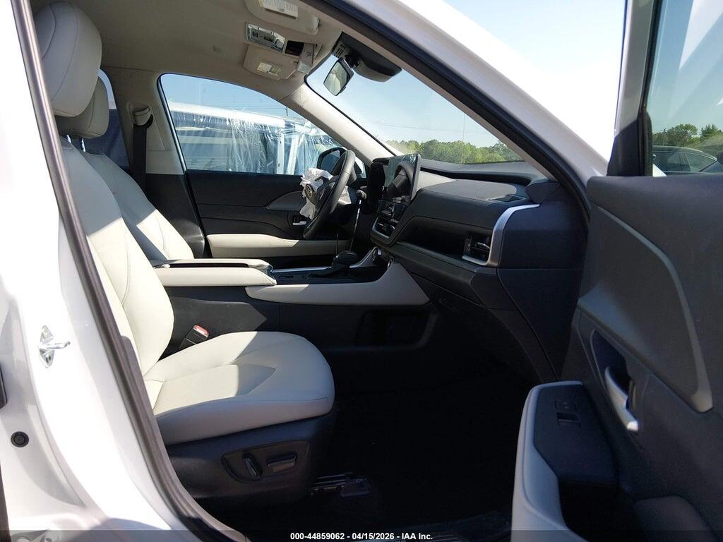 5TDAAAA50TS036953 2026 TOYOTA GRAND HIGHLANDER photo no. 5